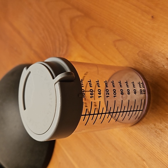 The Pampered Chef Other - Pampered Chef storage container